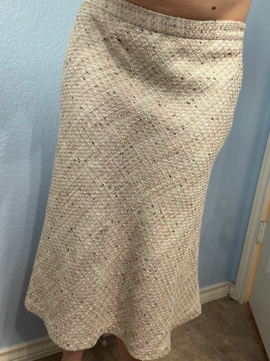Ann Taylor Dresses & Skirts - Ann Taylor Cream Tweed Midi Skirt with Flecked Detail